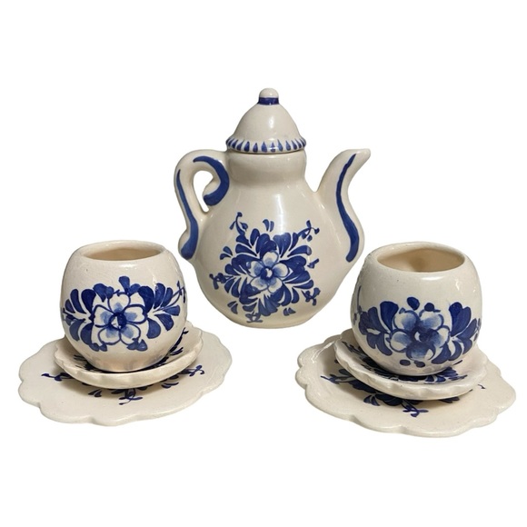 Vintage Miniature Tea Set 8 Piece Blue Floral Doll House Collectible - Picture 16 of 16